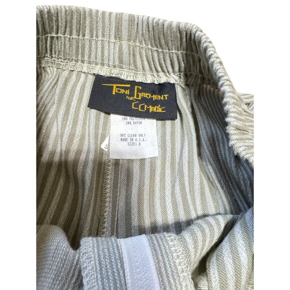 Vtg Pin Striped Short Suit  Sz M Padded Shoulders Pockets Toni Garment CC Magic - Picture 10 of 10